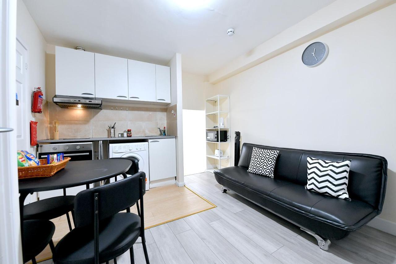 City Apartments Near Seven Sisters London Eksteriør billede