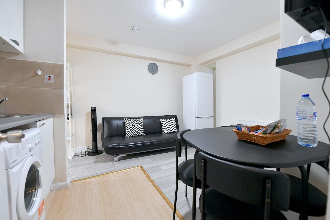 City Apartments Near Seven Sisters London Eksteriør billede