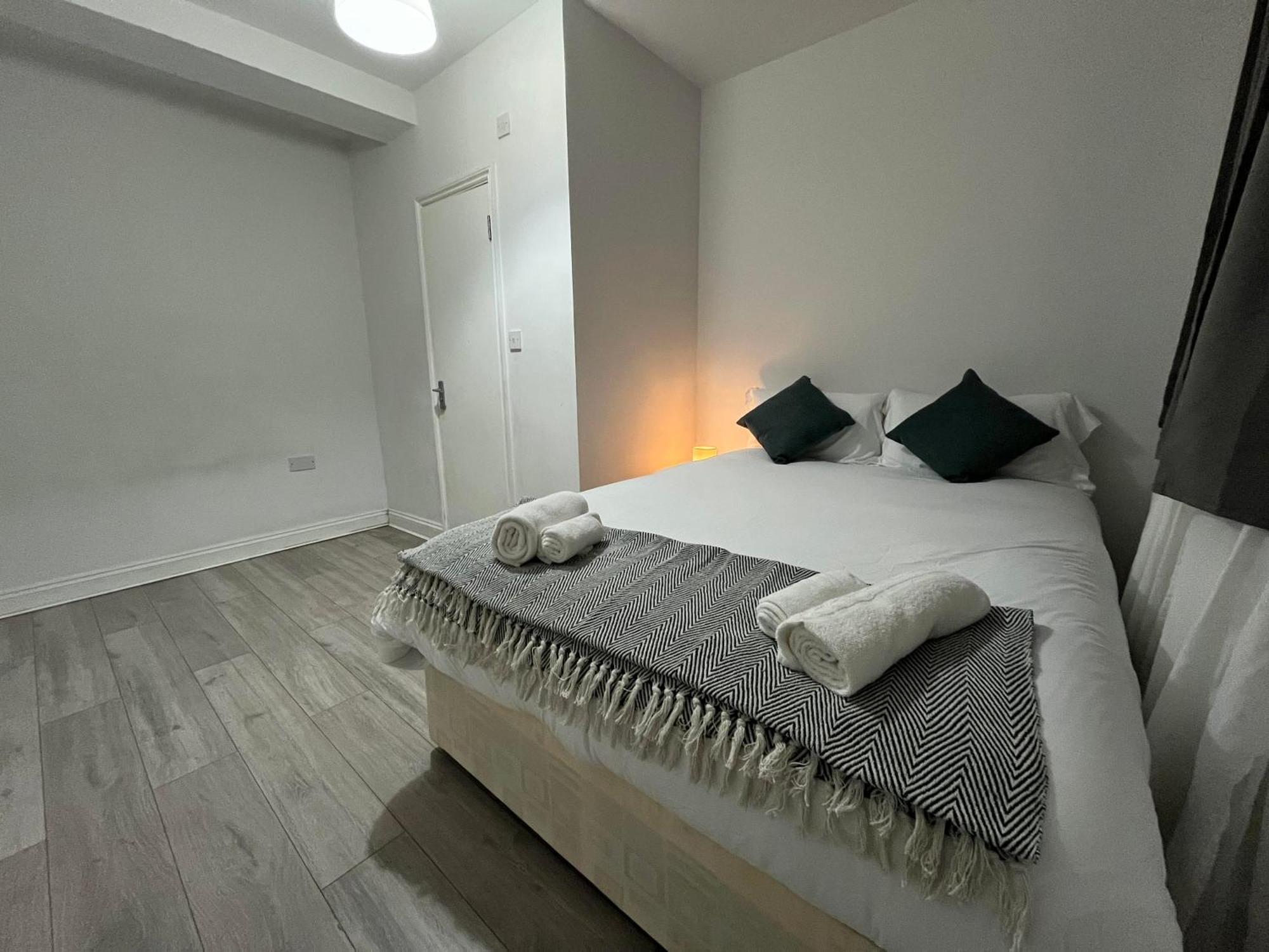 City Apartments Near Seven Sisters London Eksteriør billede